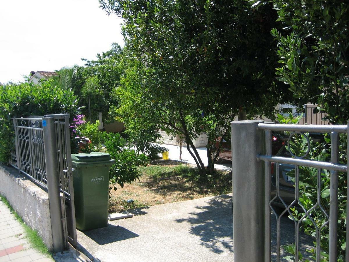 Tihi Apartman ซาดาร์ ภายนอก รูปภาพ