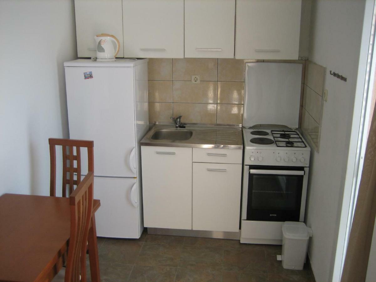 Tihi Apartman ซาดาร์ ภายนอก รูปภาพ
